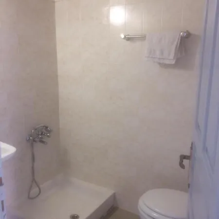 Aparthotel Armeno 3*