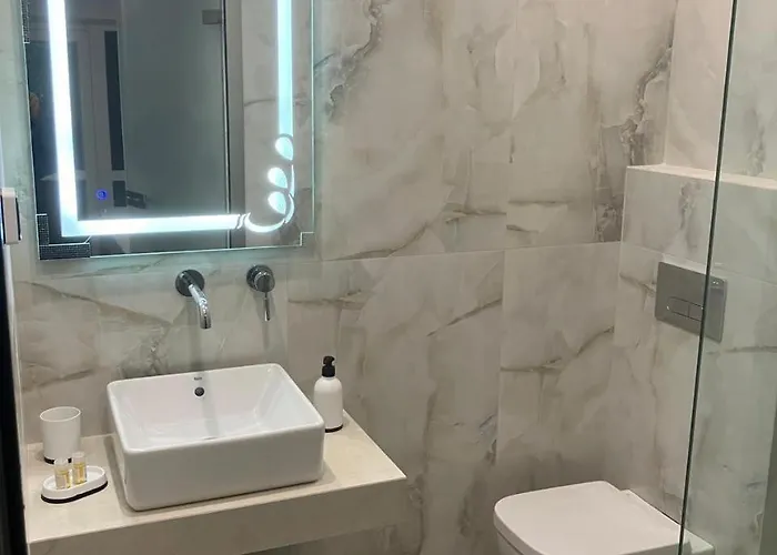 Ξενοδοχείο με διαμερίσματα Armeno 3*